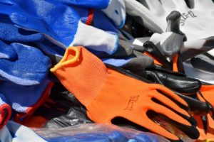 Read more about the article Electrician Gloves: The Ultimate Guide to Hand Protection and Safety